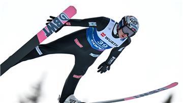 Lindvik wurde bei der WM disqualifiziert.