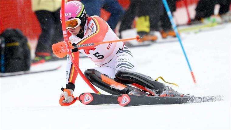 Linus Straßer fuhr im Slalom von Kitzbühl auf Platz fünf.