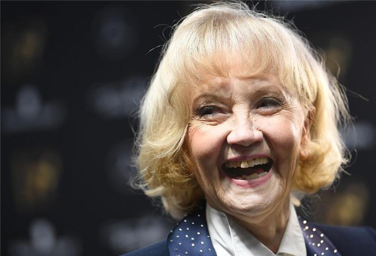 Das Lachen als Lebenselixier: Liselotte Pulver wird 95 Liselotte Pulvers Markenzeichen ist das charmante Lachen aus tiefster Kehle (Archivbild)