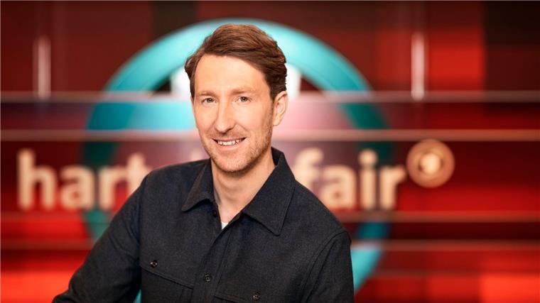 Louis Klamroth moderiert „Hart aber fair“ seit gut einem Jahr.