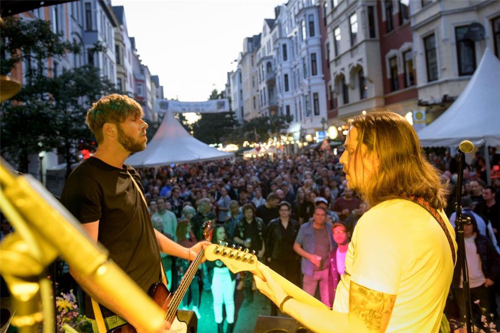 Love Buzz. Foto: Masorat