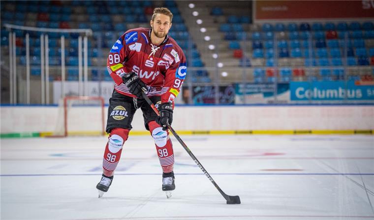 Fischtown Pinguins wollen Spieler des Monats küren Luca Gläser steht zur Wahl: Er kann Spieler des Monats werden.