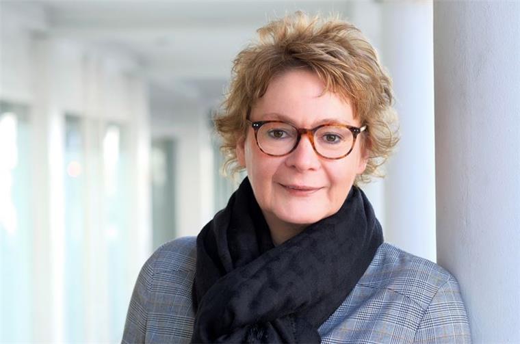 Männer und Frauen sind gleichberechtigt. Die Theorie ist gut, es hapert an der Praxis, sagt Daniela Behrens. Das will sie in Berlin ändern.