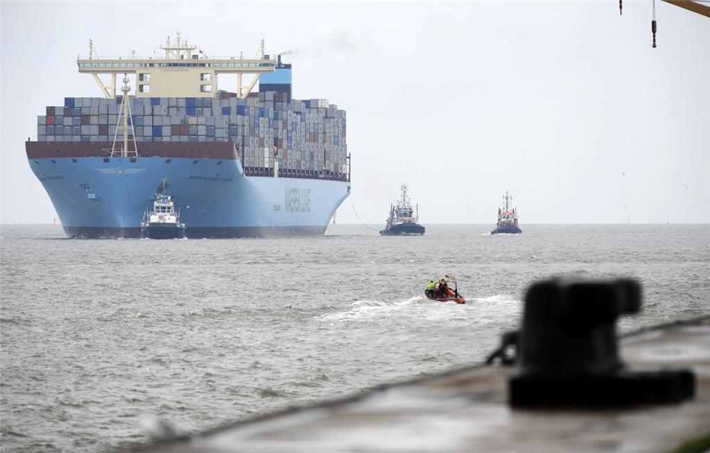 „Maersk Mc-Kinney Moeller“ „Tripple E-Klasse“ Maersk Line, 399 Meter, 59 Meter B...