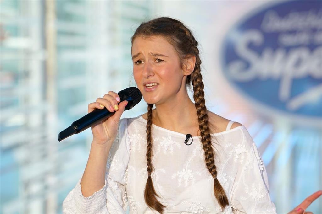 Magdalena Tworkowska war begeistert von der DSDS-Jury. „Das ist eine tolle Atmosphäre und ein tolles Miteinander“, sagt sie. Leider habe sie mit ihrem Lied „Boom, Boom, Boom, Boom“ der Vengaboys gesanglich nicht gepunktet.