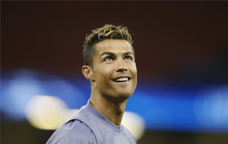 Mal sehen. ob er heute Abend auch noch gut lachen hat: Cristiano Ronaldo von Real Madrid  trifft im Finale auf Juventus Turin.
