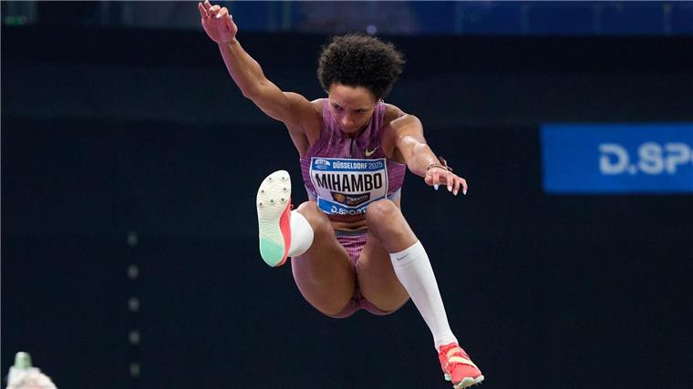 Malaika Mihambo holte sich beim Leichtathletik-Meeting in Düsseldorf den Sieg.