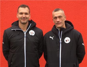 Marco Kuck (rechts) löst den bisherigen Trainer des SV Brake II, Nils Martin, ab, der aber als Spieler weitermacht.