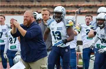 Marco Monsees hat mit den Bremerhaven Seahawks bislang eine erfolgreiche Saison gespielt. Dennoch zieht es den Offensiv-Koordinator zu den Oldenburg Knights.  