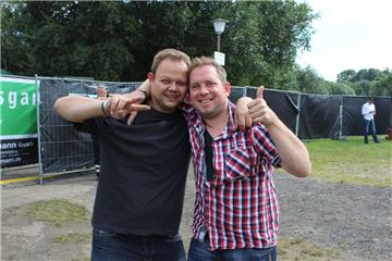 Marco Wiedemeyer (links) und sein Kumpel Andy Pahlke finden die Musik einfach su...