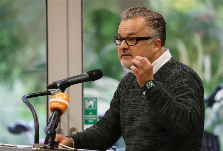 Marek Helsner ist vom Amt des Landesvorstandssprechers der Bremer Grünen zurückgetreten.