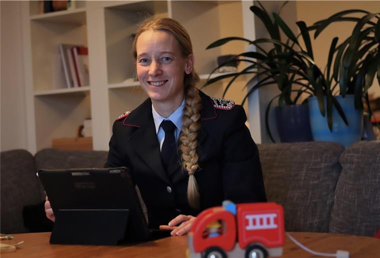 Tarmstedt: Die Neue hat keine Angst vor Verantwortung Marina Michaelis ist neue Ortsbrandmeisterin in Tarmstedt. Die 41-Jährige ist die erste Frau in der Samtgemeinde, die an der Spitze einer Ortsfeuerwehr steht.