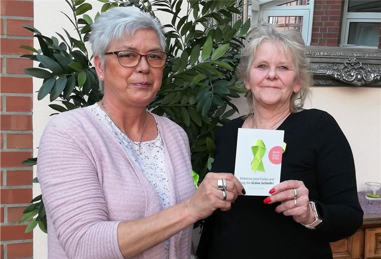 Marion Kallweit (links) und Andrea Knoke wissen aus eigener Betroffenheit, wie schwierig es bei Depressionen, Ängsten und Panikstörungen oft ist, schnell Hilfe zu bekommen. Sie hoffen nun, dass es für Betroffenen im zukünftigen Regionalen Versorgungszentrum eine Anlaufstelle geben wird.