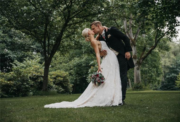 Marius Beer-Morck bei seiner eigenen Hochzeit mit Vanessa Beer.