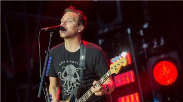 Mark Hoppus, Bassist und Sänger der Band „Blink-182“, beim Musikfestival Hurricane.