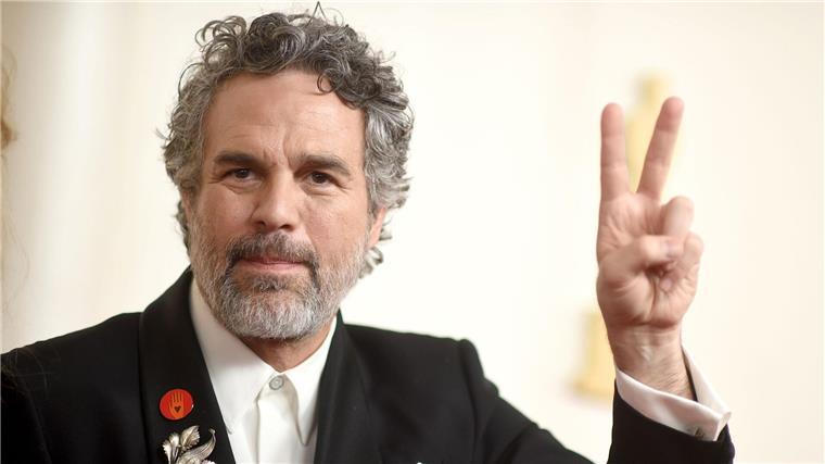 18 Mal Robert Pattinson in neuem Film von „Parasite“-Macher Mark Ruffalo erinnert mit seiner Darstellung an den US-Präsidenten. (Archivbild)