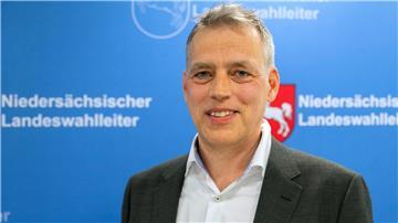 Markus Steinmetz ist Nachfolger der bisherigen niedersächsischen Landeswahlleiterin Ulrike Sachs, die zum Jahreswechsel in den Ruhestand verabschiedet wurde.