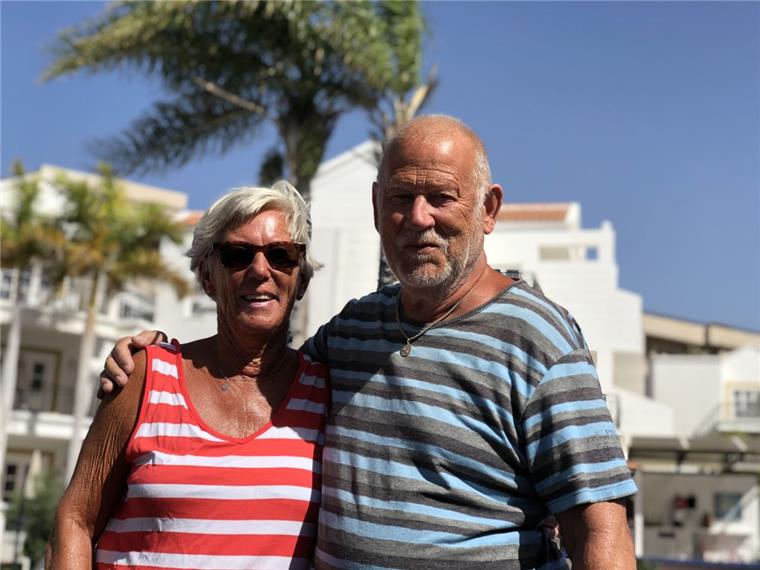 Germania-Aus: Nordenhamer auf Teneriffa gestrandet Marlis und Uwe Bahlmann aus Nordenham wissen nach dem Germania-Aus noch nicht, wie sie zurück in die Heimat kommen.