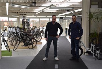 Martin Freese (links) und Yasin Kapakli sind die Geschäftsführer vom MY E-Bike-Center.