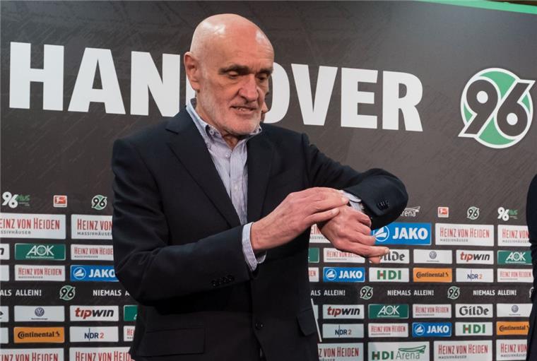 Martin Kind, Präsident von Hannover 96, kommt zu einer Gesprächsrunde nach Bad Bederkesa. 