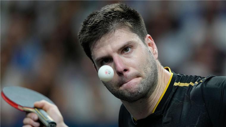 Matchball vergeben: Ovtcharov scheitert bei Grand Smash Matchball vergeben: Tischtennis-Profi Dimitrij Ovtcharov verliert beim Grand Smash in China schon in Runde zwei.