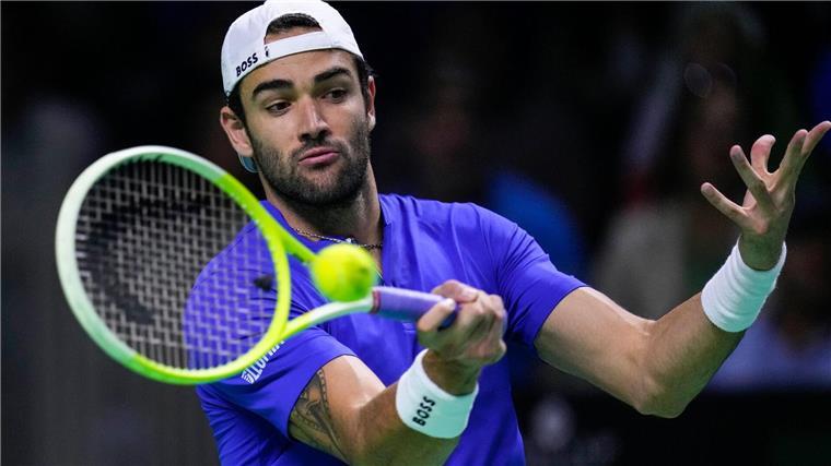 Jannik Sinner führt Italien zum Davis-Cup-Titel Matteo Berrettini brachte Italien gegen die Niederlande in Führung.
