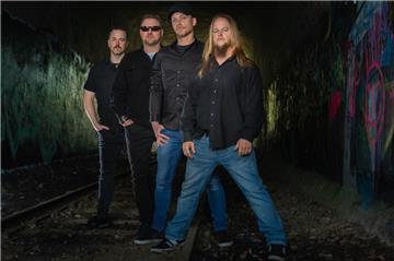 Matthias Büsing (von links), Wolfram Burda, Daniel Neckien und Uwe Reese machen Metal-Musik aus Leidenschaft