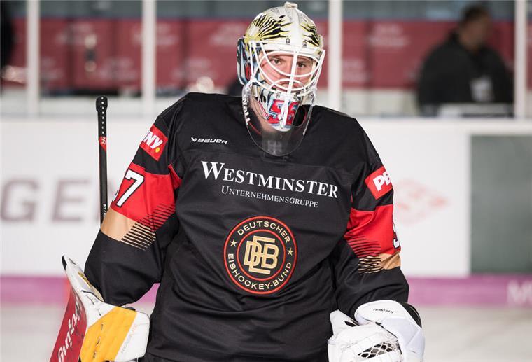 Maxi Franzreb spielt bei Eishockey-WM in Finnland Maximilian Franzreb spielt für Deutschland bei der WM in Finnland