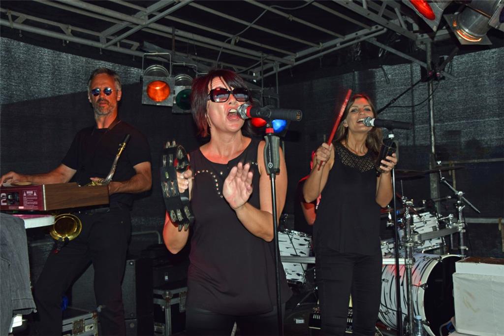 Mehr als 3000 Besucher kamen am Donnerstag zum Musiksommer ins Schaufenster Fisc...