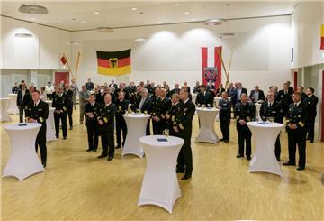 Mehr als 50 Gäste nahmen am ersten Jahresempfang der Marineoperationsschule nach Ausbruch der Pandemie vor zwei Jahren teil. Foto: Masorat