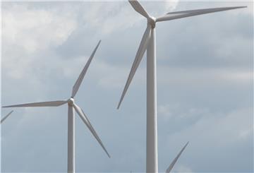 Mehr Platz für Windräder will der Landkreis Rotenburg schaffen. Der geplante Windpark zwischen Brüttendorf und Wistedt ist bei den Bewohnern der beiden Dörfer höchst umstritten.