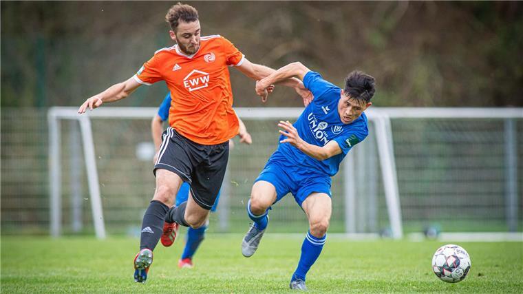Meiko Gagelmann (links) spielt künftig für den OSC Bremerhaven.