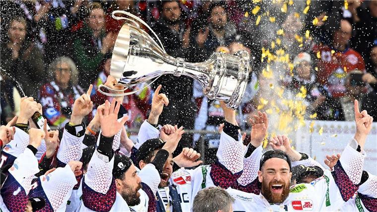 Meister Eisbären Berlin startet am 20. September in Köln in die neue DEL-Saison.