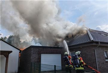 Menschen wurden zum Glück nicht verletzt bei dem Brand eines Einfamilienhauses in Rotenburg.