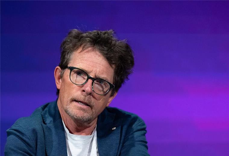Michael J. Fox (heute 64) wurde durch die Rolle des Marty McFly in „Zurück in die Zukunft“ vor 40 Jahren zum Weltstar. (Archivbild)