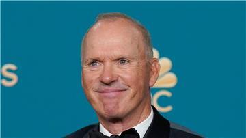 Michael Keaton spielt in „Beetlejuice Beetlejuice“ den Poltergeist Beetlejuice.