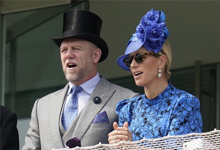 Erstmals zieht Mitglied der Royal Family ins Dschungelcamp ein Zara Tindall (r), Tochter von Prinzessin Anne und Enkelin der Queen, und Ehemann Mike Tindall,