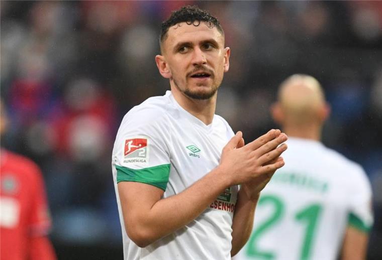 Veljkovic bleibt bei Werder Bremen Milos Veljkovic spielt bereits seit sechs Jahren bei Werder Bremen. Auch nach dem Aufstieg in die Bundesliga will er weitermachen.