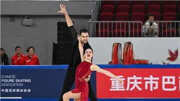 Minerva Hase (v) und Nikita Wolodin mussten sich in China knapp geschlagen geben.