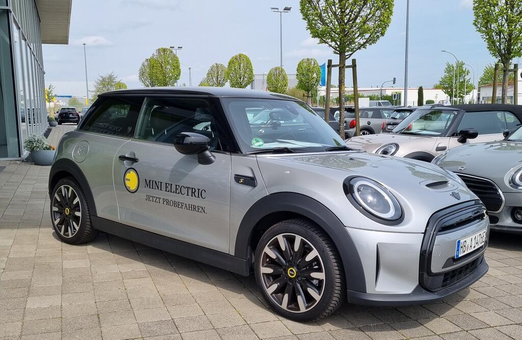 MINI Cooper SE