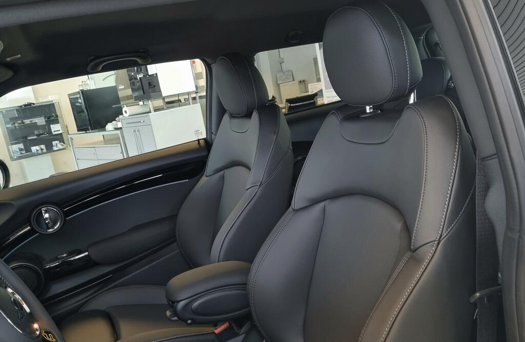 MINI Cooper SE
