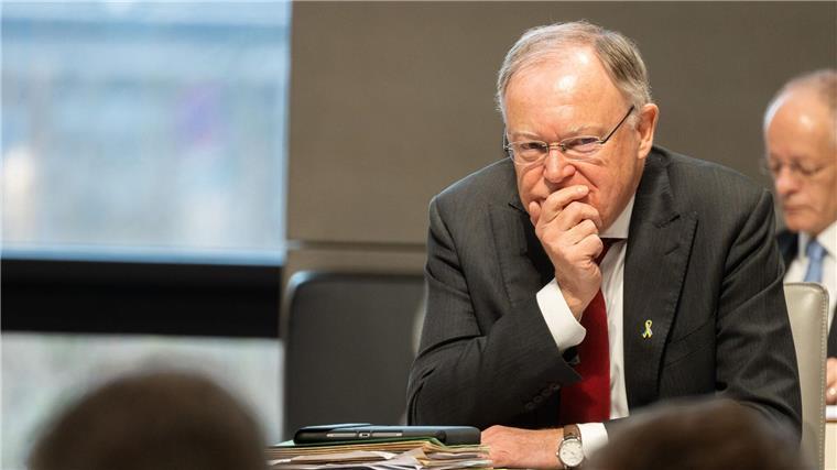 Ministerpräsident Weil warnt vor einem weiteren Rechtsruck.