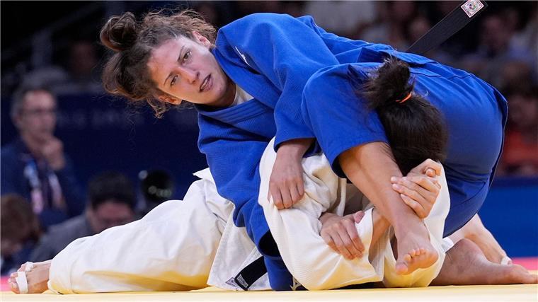 Butkereit im Olympia-Finale - Judoka hat Medaille sicher Miriam Butkereit (oben) holt in Paris die erste Medaille für das deutsche Judo-Team.