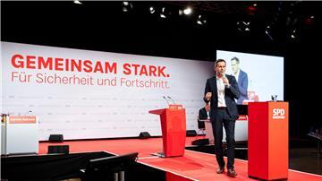 Mit dem Motto „Gemeinsam stark“ startet Olaf Lies als SPD-Landesvorsitzender in Niedersachsen.