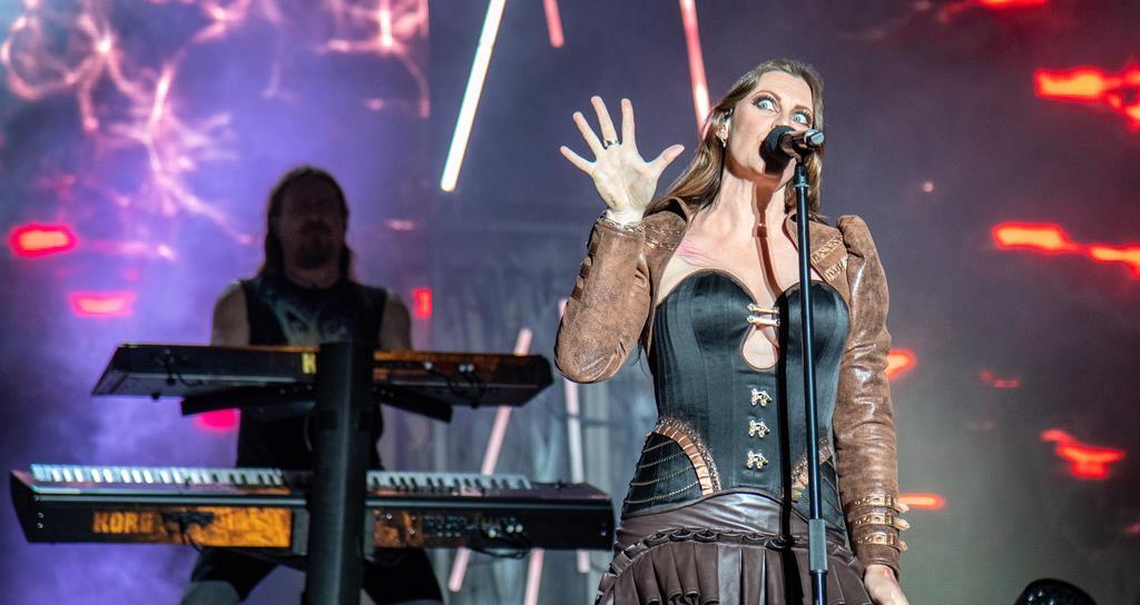 Mit den Finnen von Nightwish um Sängerin Floor Jansen geht es heiß her auf der F...