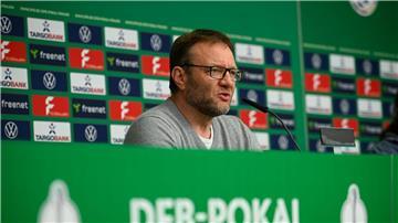 Mit den Werder-Frauen Außenseiter im Pokal-Finale: Thomas Horsch