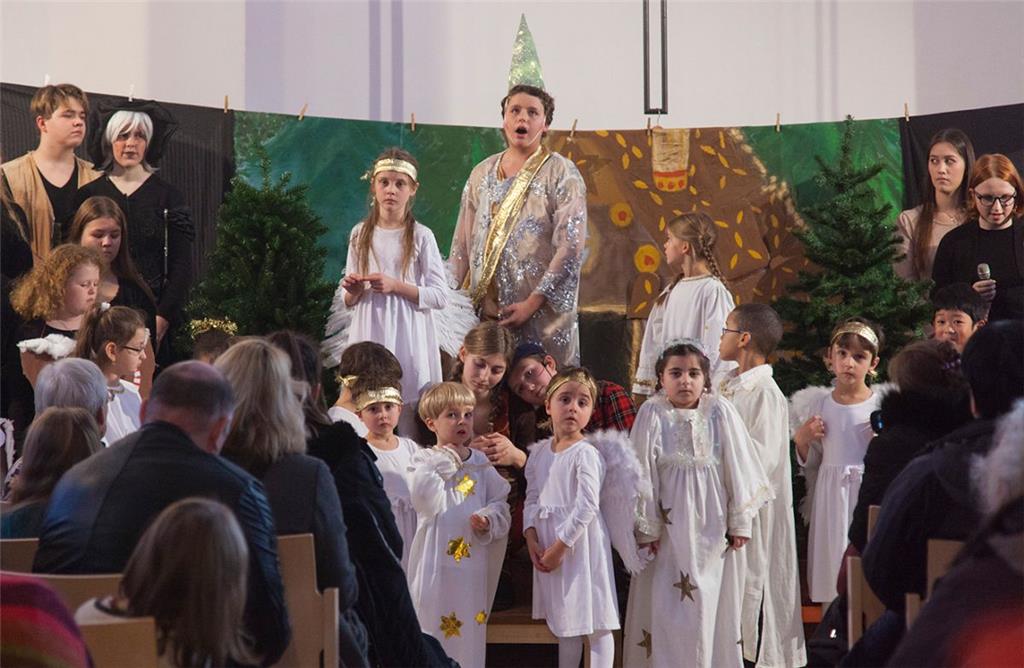 Mit der Aufführung von Engelbert Humperdincks „Hänsel und Gretel“ ist dem Kinder...