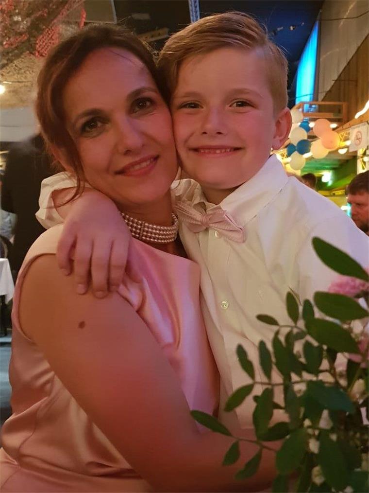 Vermisstensuche im Watt: Bild von Mutter und Sohn (8) veröffentlicht Mit diesem Bild hoffen die Ermittler auf Zeugenhinweise.