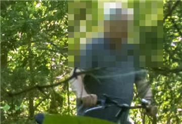Mit diesem damals noch unverpixelten Bild suchte die Polizei Anfang dezember nach dem Zeugen.