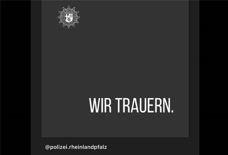 Mit diesem Post bringt die Rotenburger Polizei ihre Trauer um die beiden Kollegen aus Rheinland-Pfalz zum Ausdruck.